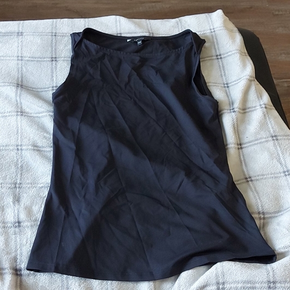 Tank Top - Picture 3 of 4